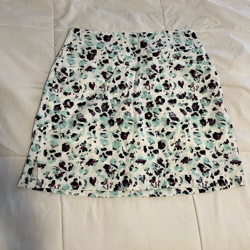 Lady Hagen skort